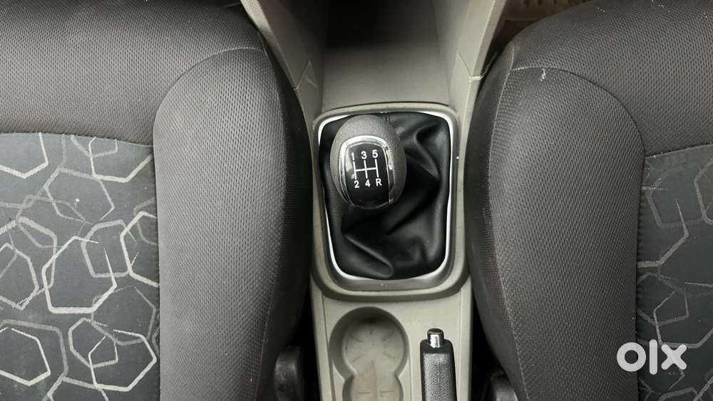 Tata Tiago 1.2 Revotron Xt, 2017, Petrol