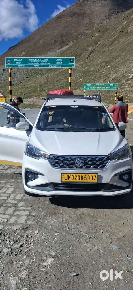 Maruti Suzuki Ertiga 2024 Petrol Manual