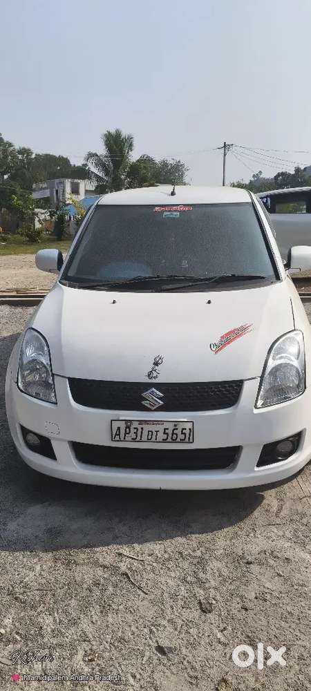 Maruti Suzuki Dzire Tour 2015