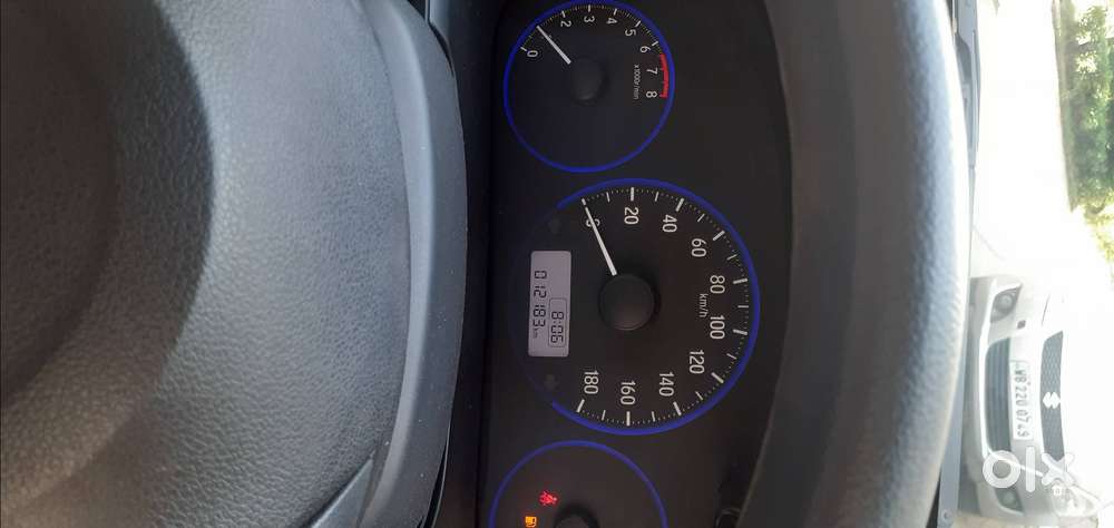 Honda Brio . Vx Mt . 9 Yrs . 12000 Km Driven.