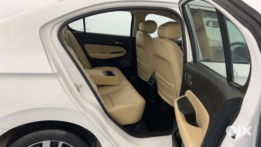 Honda City 1.5 Zx I-vtec Mt, 2023, Petrol