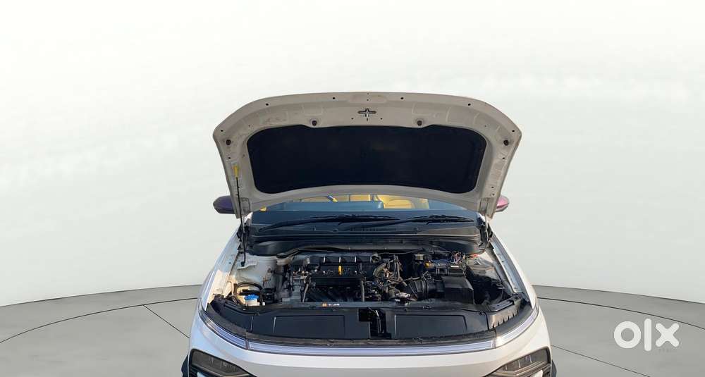 Hyundai Verna 1.5 Mpi Mt Sx (o), 2024, Petrol