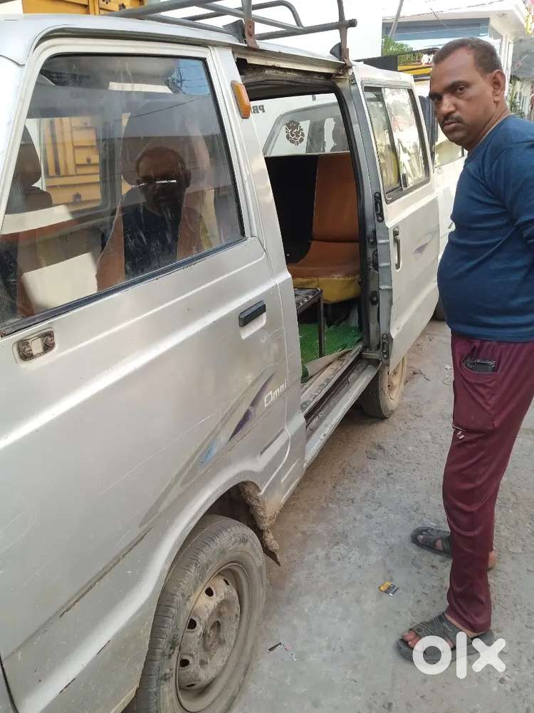 Maruti Suzuki Omni 2011 Lpg 70000 Km Driven