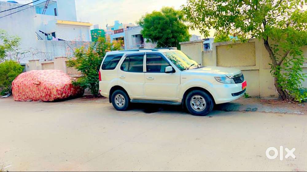 Well Maintained Tata Safari Storme 2016