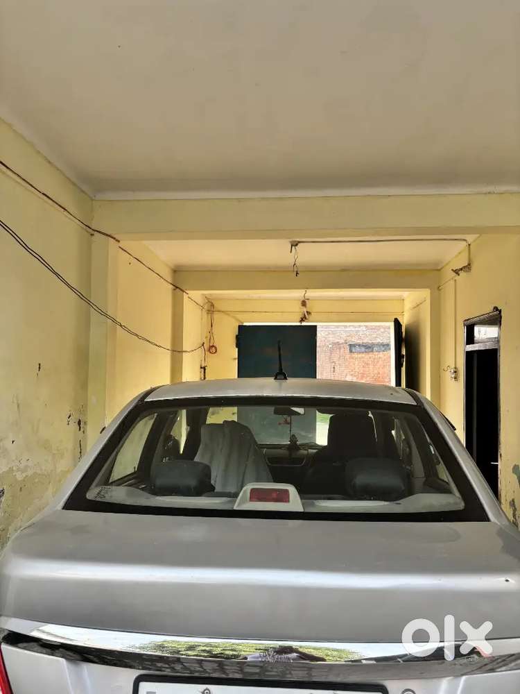 Maruti Suzuki Dzire 2016