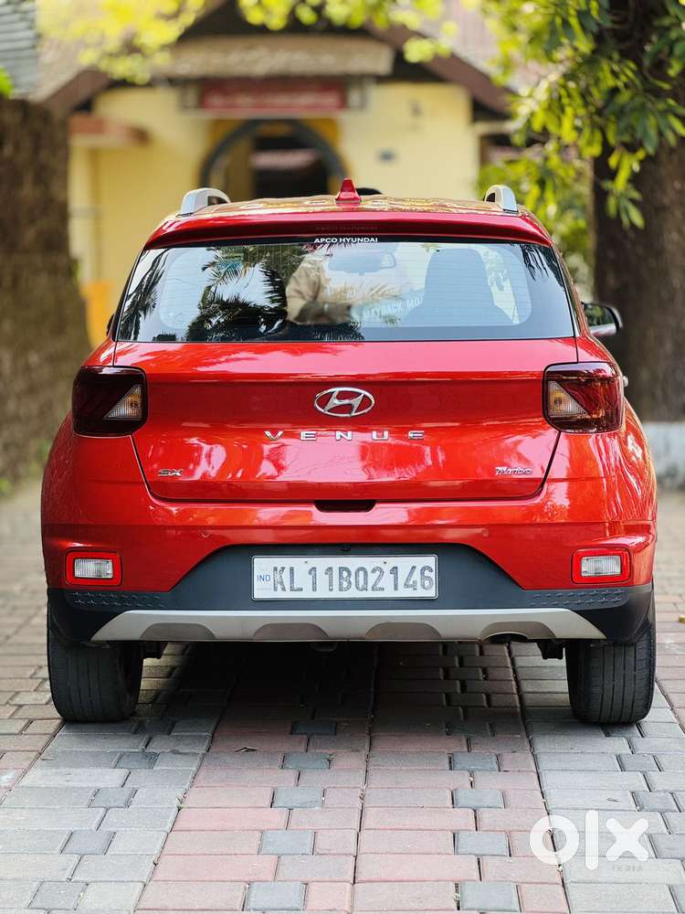 Hyundai Venue Sx+ At, 2019, Petrol