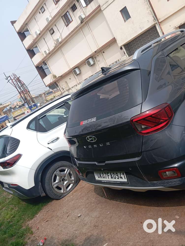 Hyundai Venue 1.2 S Plus, 2021, Petrol