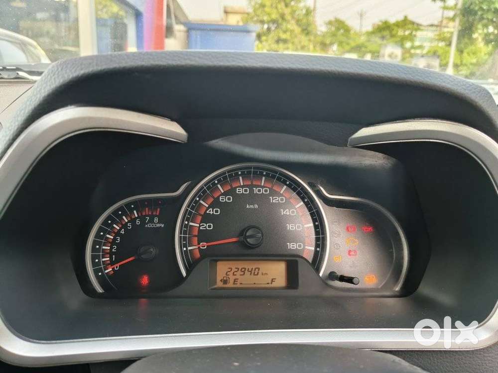 Maruti Suzuki Alto K10 1.0 Vxi, 2017, Petrol
