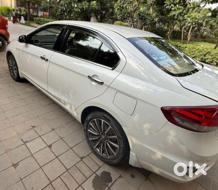 Maruti Suzuki Ciaz Smart Hybrid Alpha , 2022, Petrol