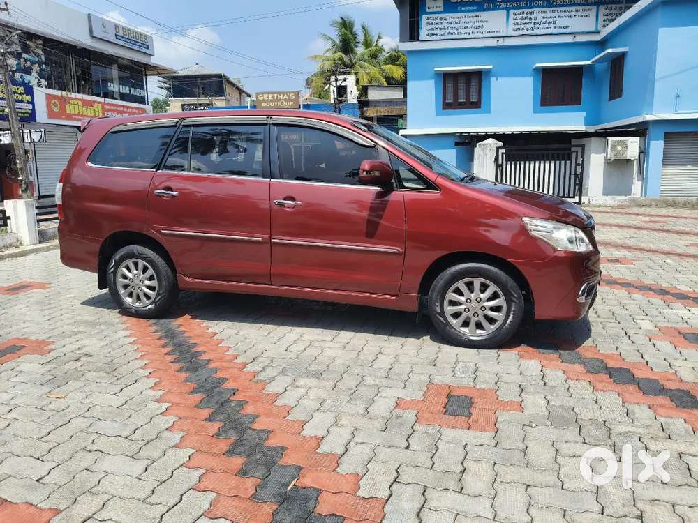 Toyota Innova 2012 Original Kerala