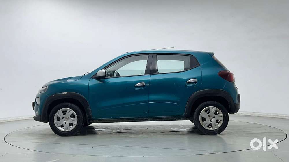 Renault Kwid 1.0 Rxt Amt, 2022, Petrol