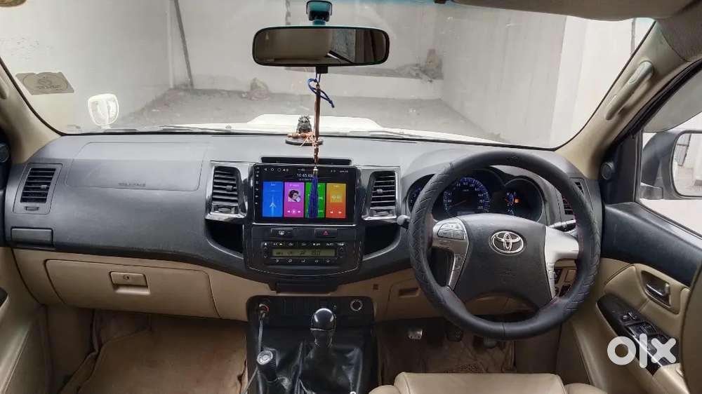 Toyota Fortuner 2015 Diesel 130000 Km Driven