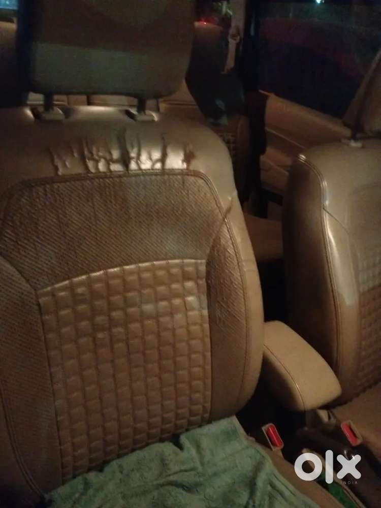 Maruti Suzuki Ertiga Zxi Cng 2023