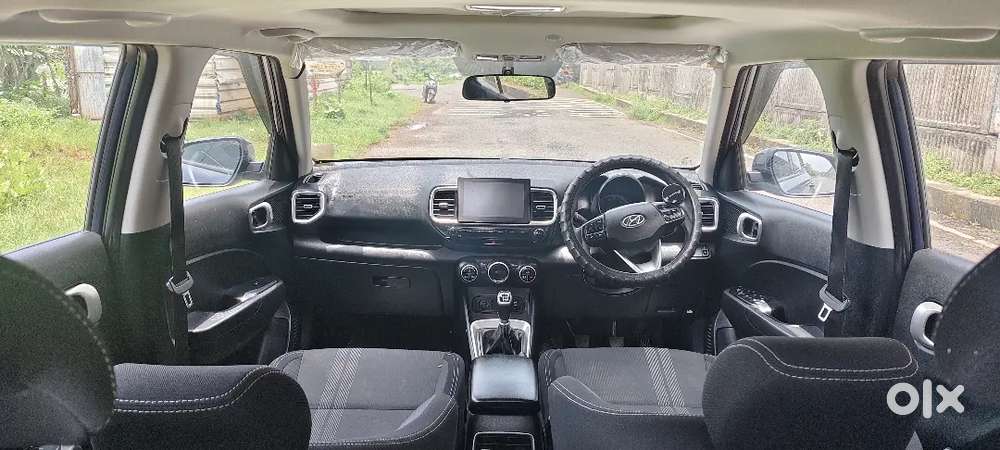 Hyundai Venue 1.4 Crdi Sx 2019 With Sunroof