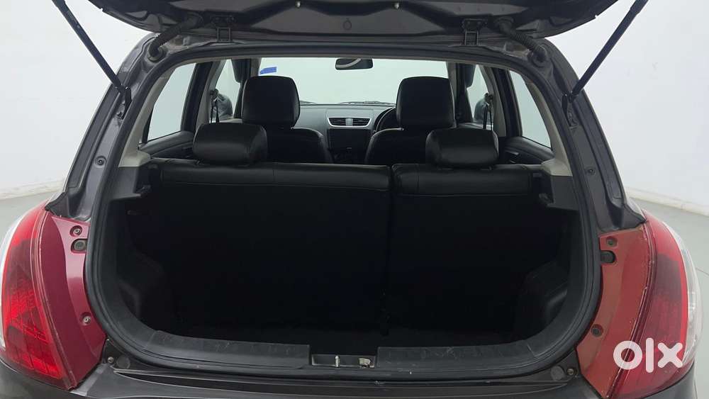 Maruti Suzuki Swift 1.2 Lxi (o), 2017, Petrol