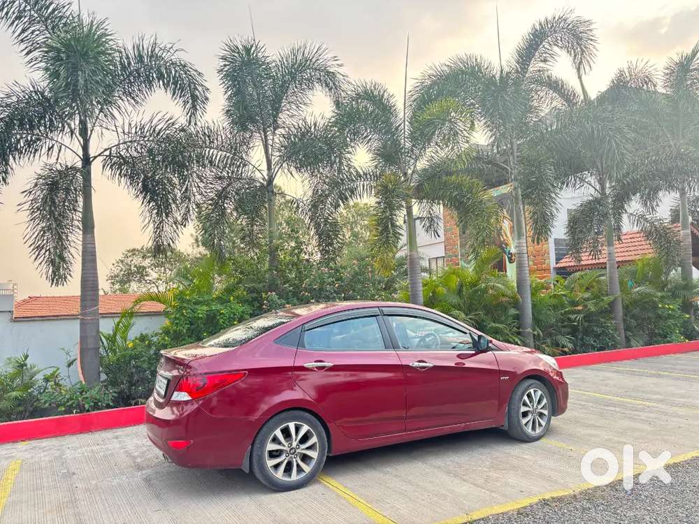 Verna For Sell, Good Condition, Cherry Red Colour,good Interior Screen
