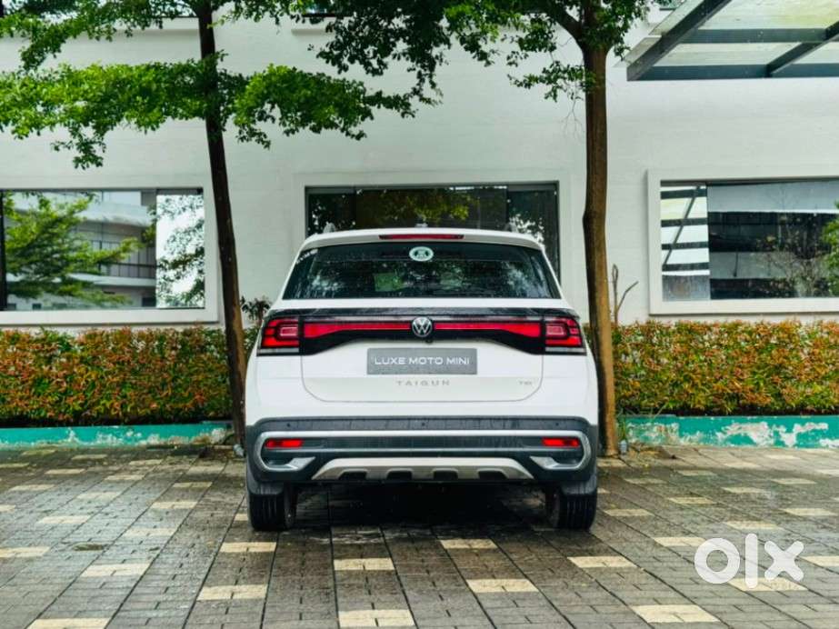 Volkswagen Taigun 1.0 Tsi Highline At, 2022, Petrol