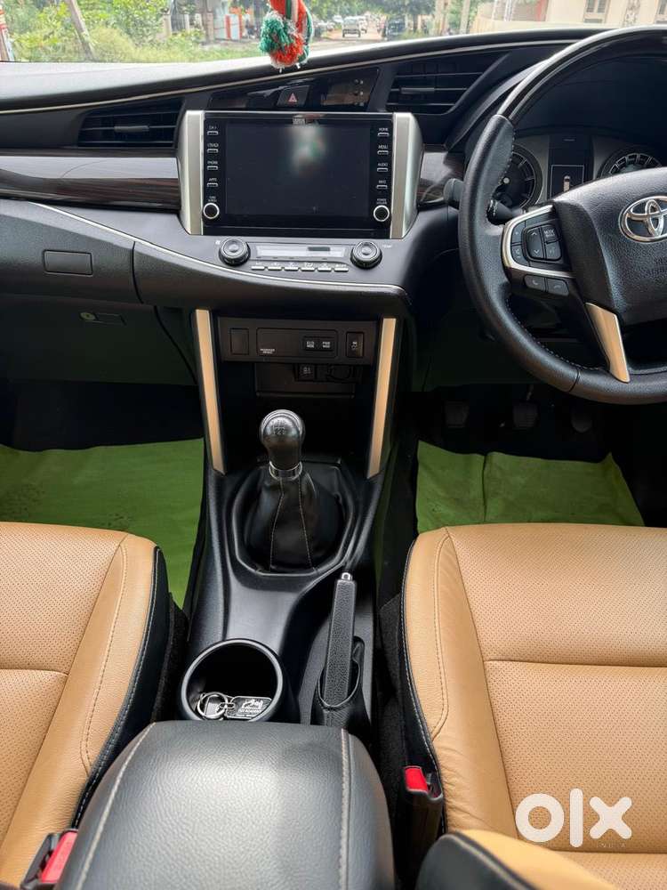 Toyota Innova Crysta 2.4 Z 7 Str, 2024, Diesel