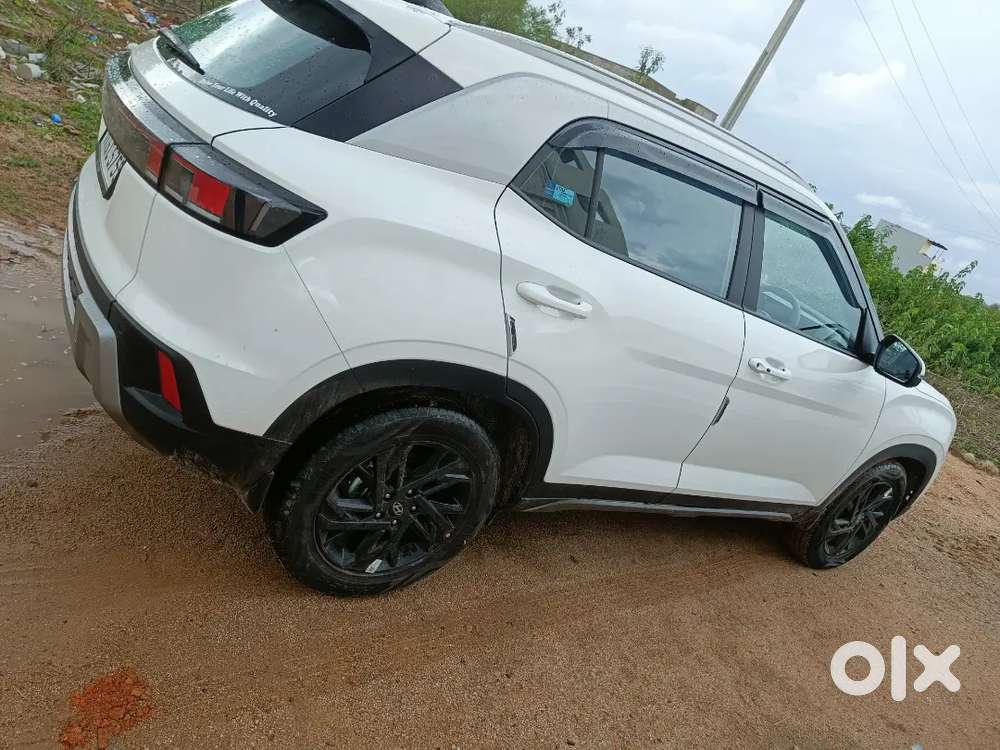 Hyundai Creta Facelift 2025 Petrol 950 Km Driven