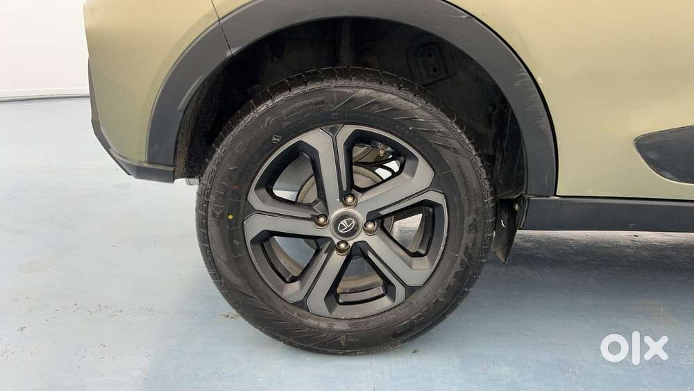 Tata Nexon 1.2 Revotron Xz Plus Kaziranga, 2022, Petrol