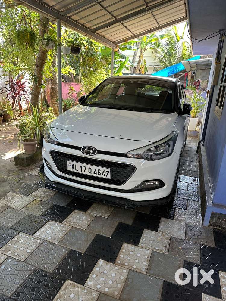 Hyundai I20 Petrol Asta Option, 2017, Petrol