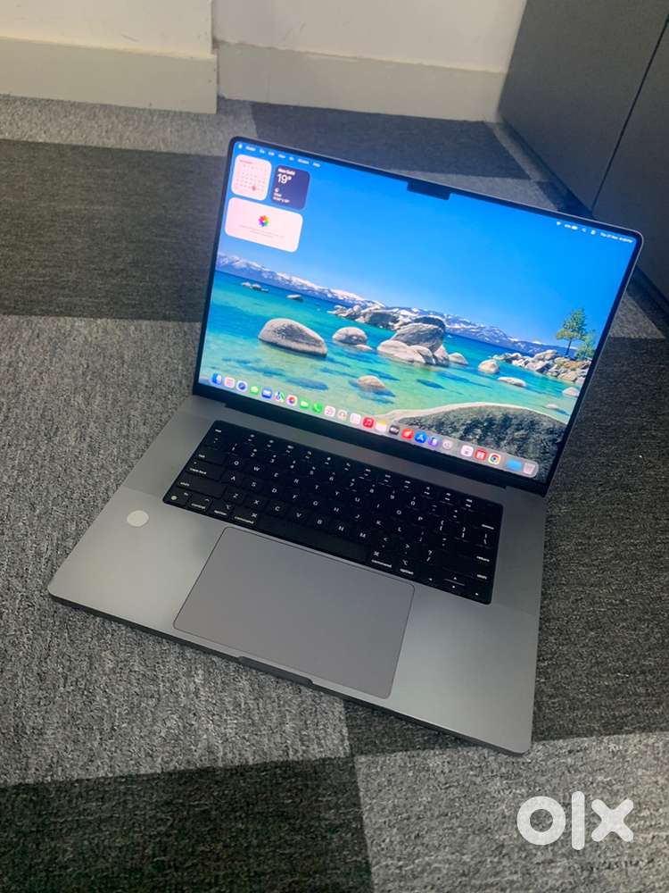 MacBook Pro M1 Pro 2021 16inch 32GB 1TB Warranty - Computers