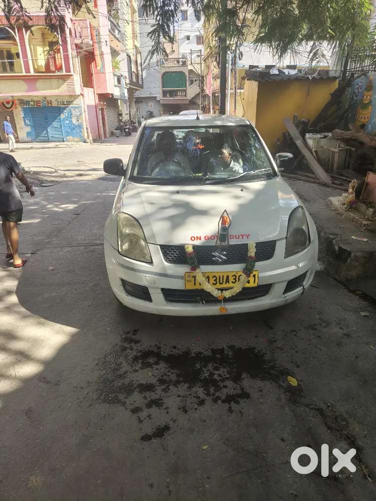 Maruti Suzuki Dzire 2015