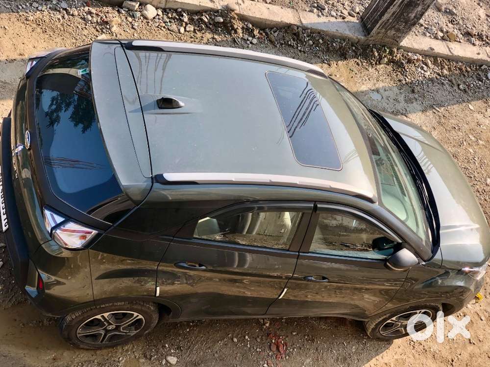 Tata Nexon 2021 Sunroof 360 Cam Mid Variant 25000km Fully Loaded