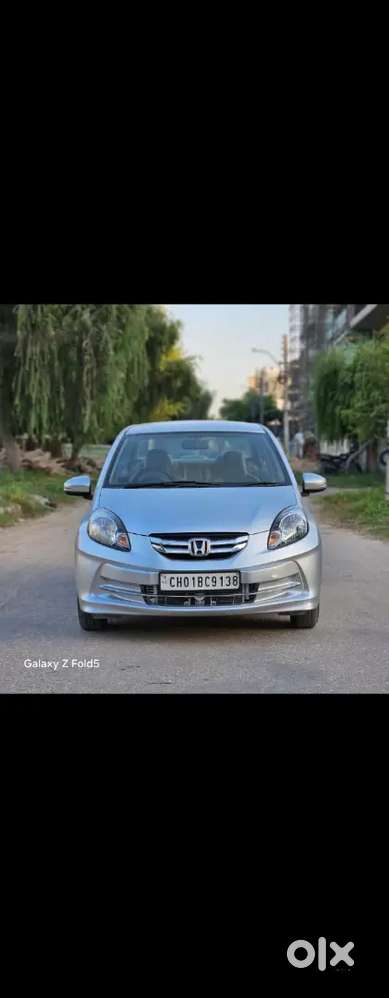 Honda Amaze 2015 Diesel Well Maintained