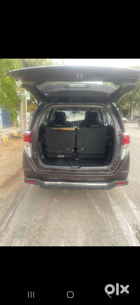 Toyota Innova Crysta 2.5z, 2017, Diesel