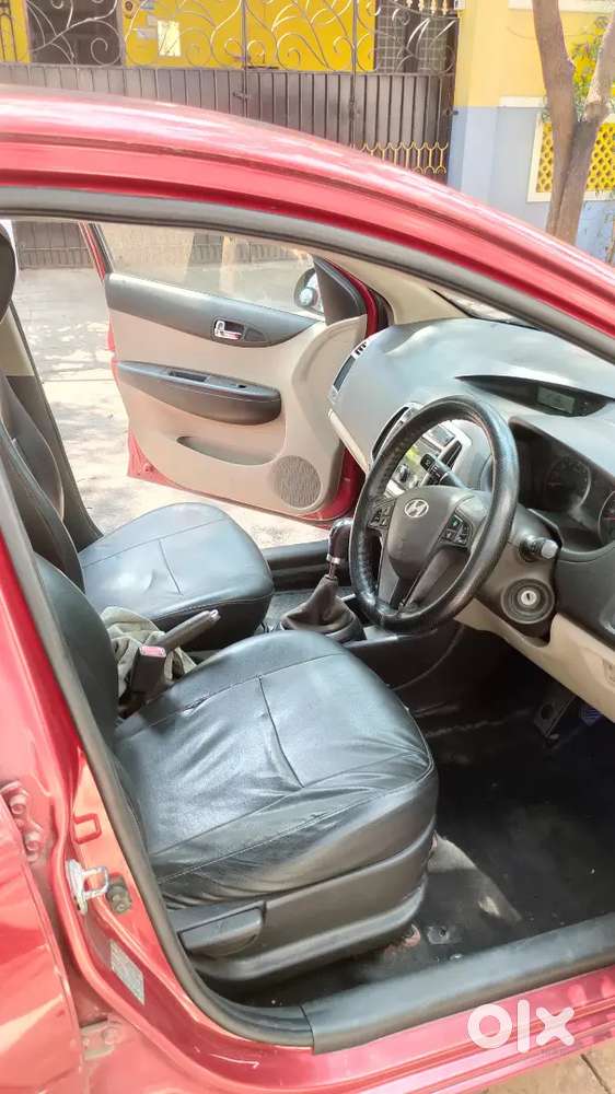 Hyundai I20 2013 Petrol Well Maintained