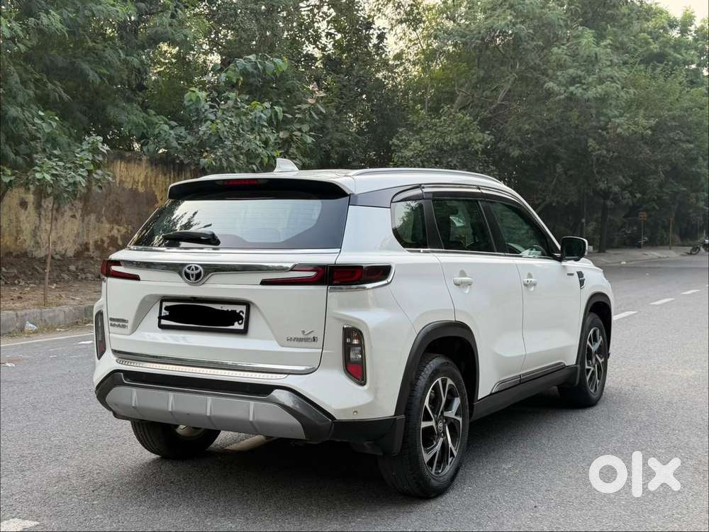 Toyota Urban Cruiser Hyryder 1.5 V Hybrid, 2025, Petrol