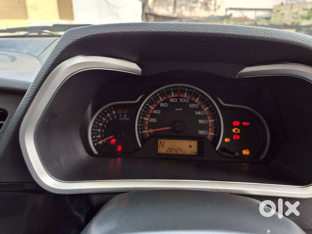Maruti Suzuki Alto K10 Vxi Amt Optional, 2017, Petrol