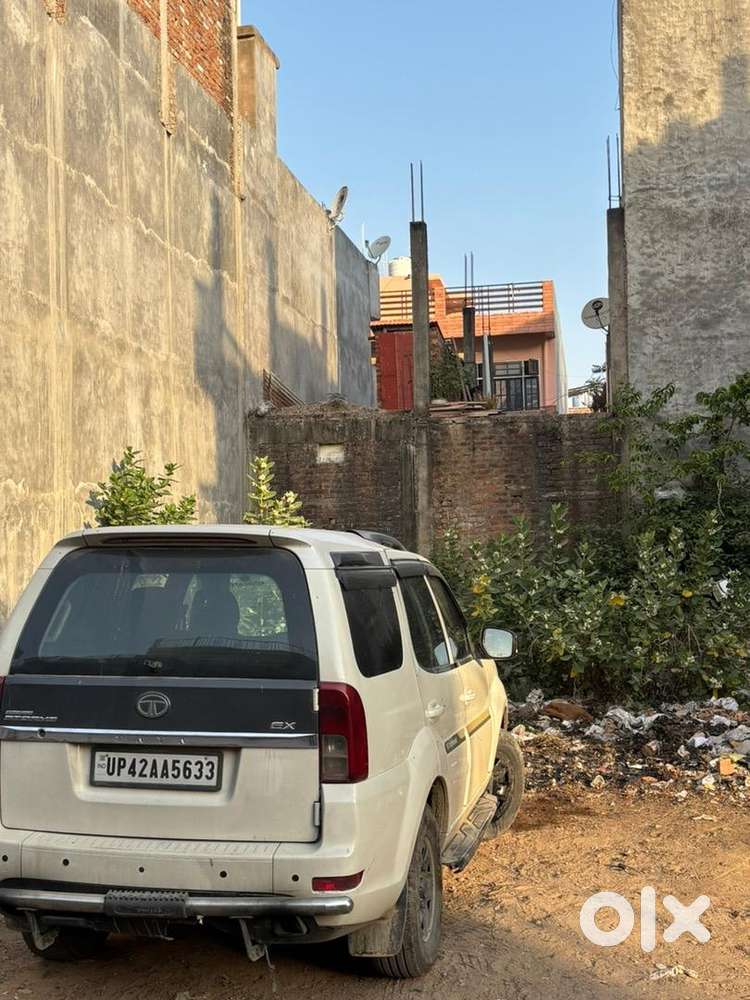 Tata Safari Storme 2014 Diesel Well Maintained