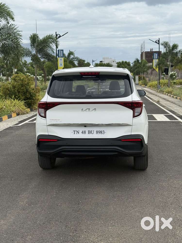 Kia Carens G 1.5 6mt Premium (o) 7-seater, 2024, Diesel