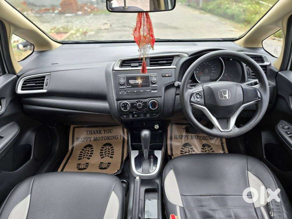 Honda Jazz 1.2 S I-vtec At, 2016, Petrol