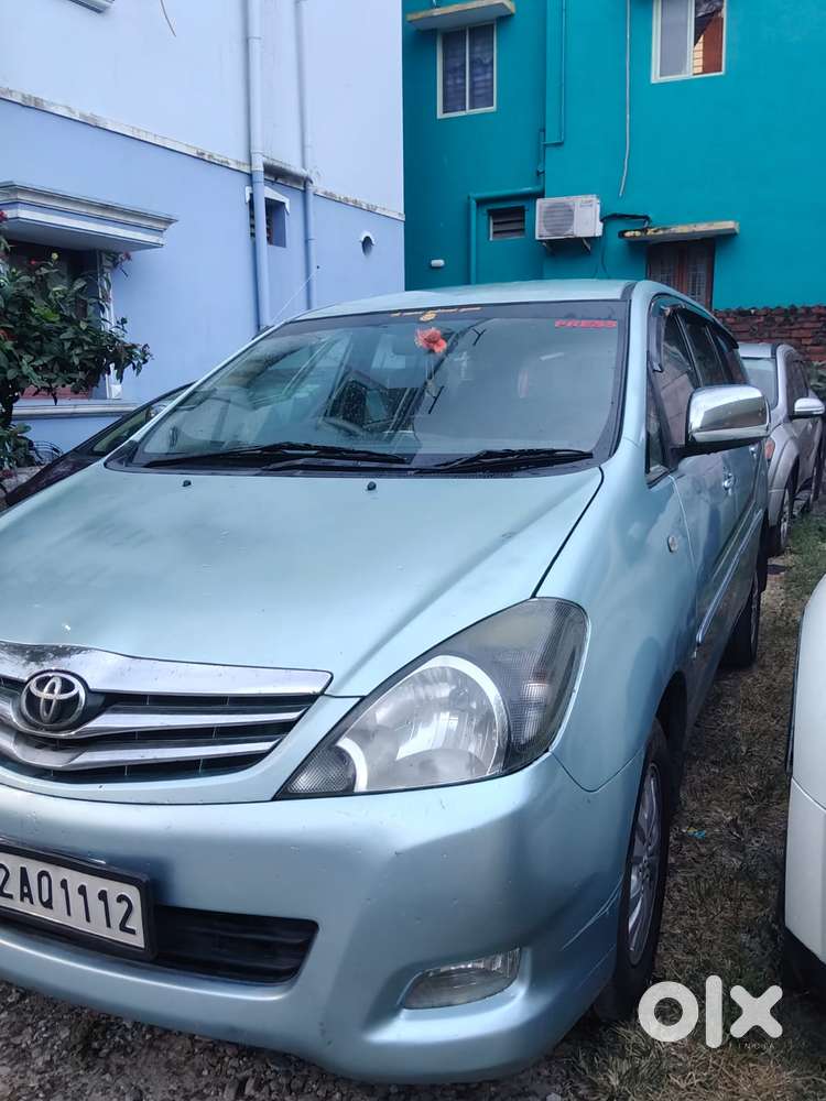 Toyota Innova 2.0 V, 2010, Diesel