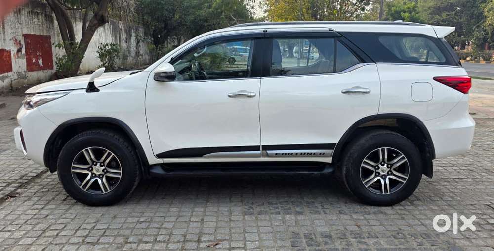 Toyota Fortuner 4x2 At 2.8 Diesel, 2019, Diesel