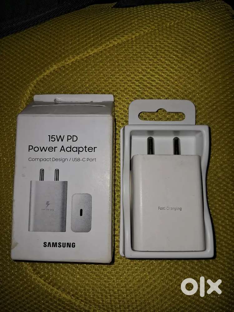 Samsung 15W USB-C Port

Fast Charging