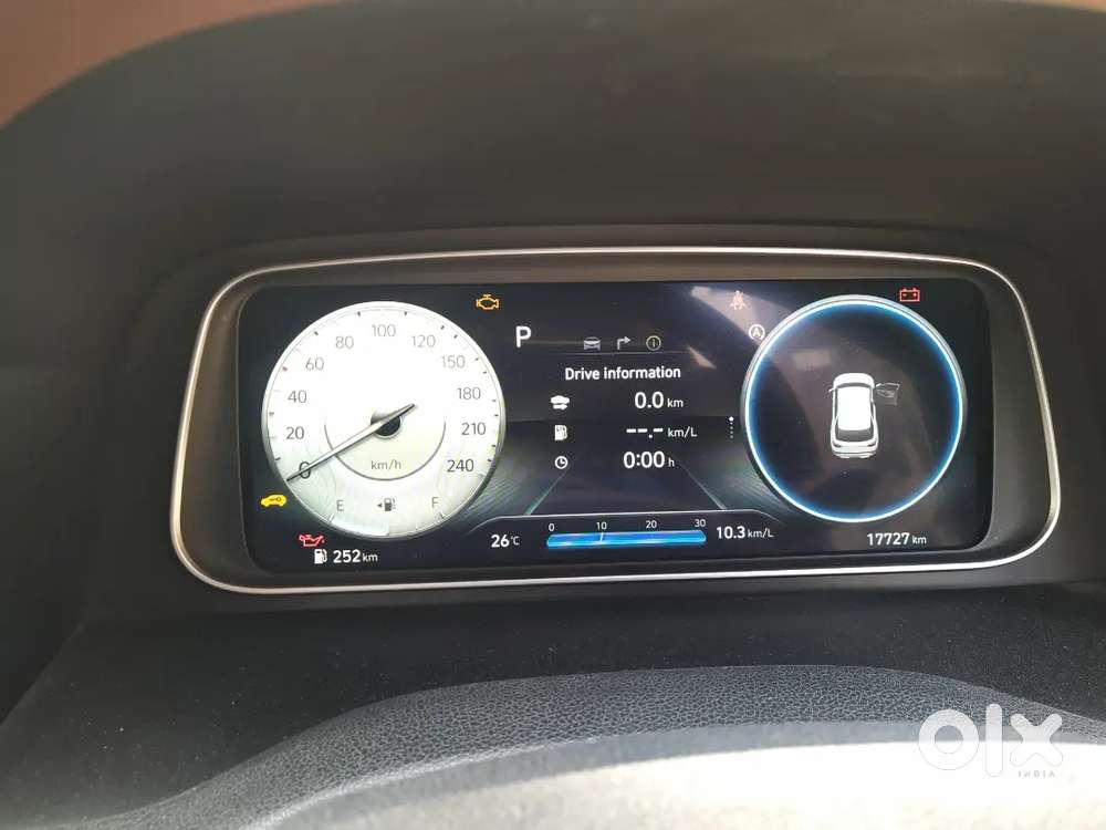 Hyundai Alcazar 2023 Petrol 17500 Km Driven Top Model Petrol Automatic