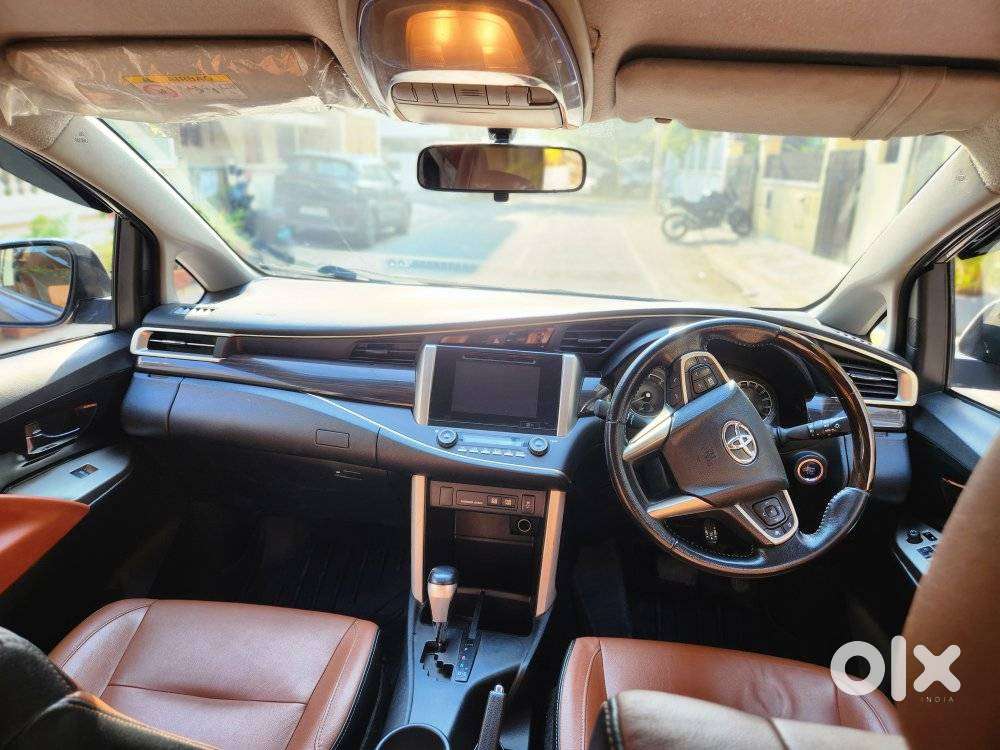 Toyota Innova Crysta 2.8z Automatic, 2018, Diesel