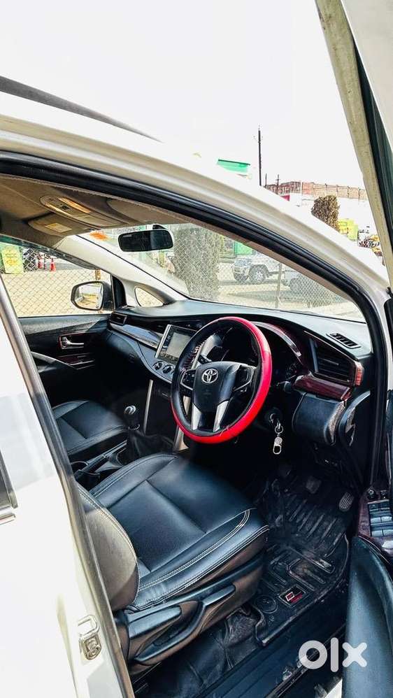 Toyota Innova Crysta 2018