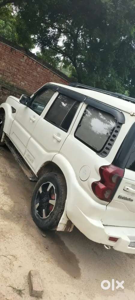 Mahindra Scorpio Getaway 2016