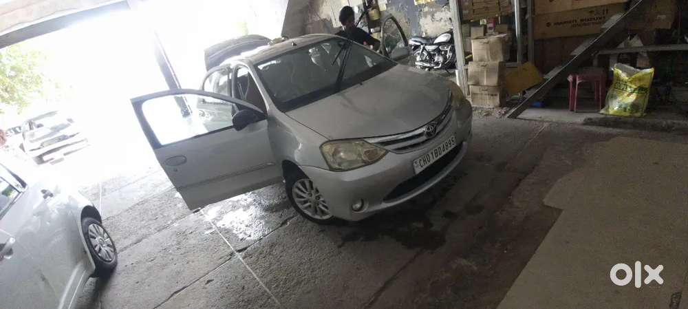 Toyota Etios 2011 Manual Petrol