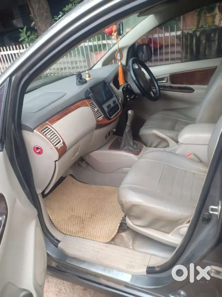 Toyota Innova 2013 Diesel Well Maintained