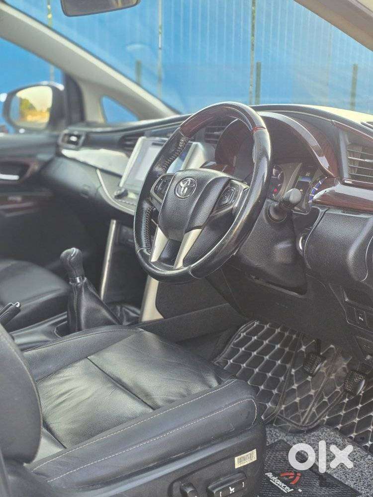 Toyota Innova Crysta 2.4 Z 7 Str, 2017, Diesel