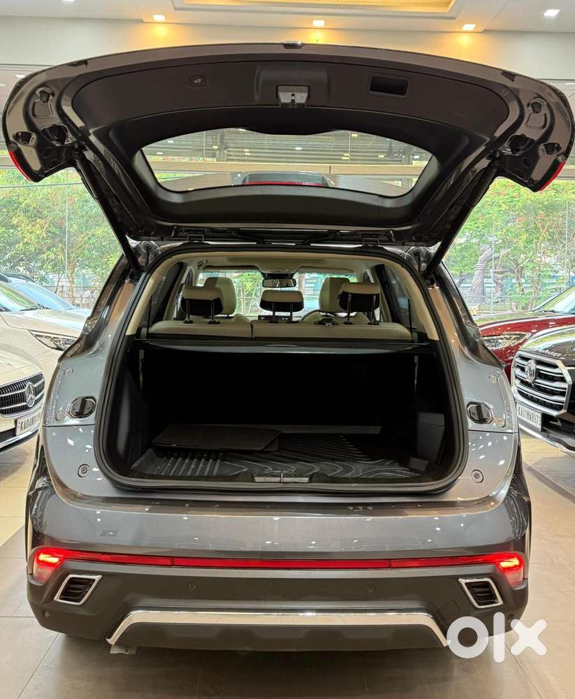 Mg Hector Savvy Pro 1.5 Turbo Cvt Dual Tone, 2023, Petrol