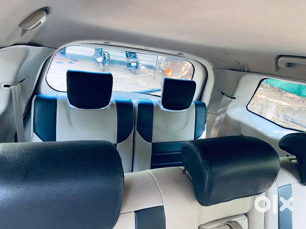 Mahindra Xuv500 2.2 W6 Diesel 2015