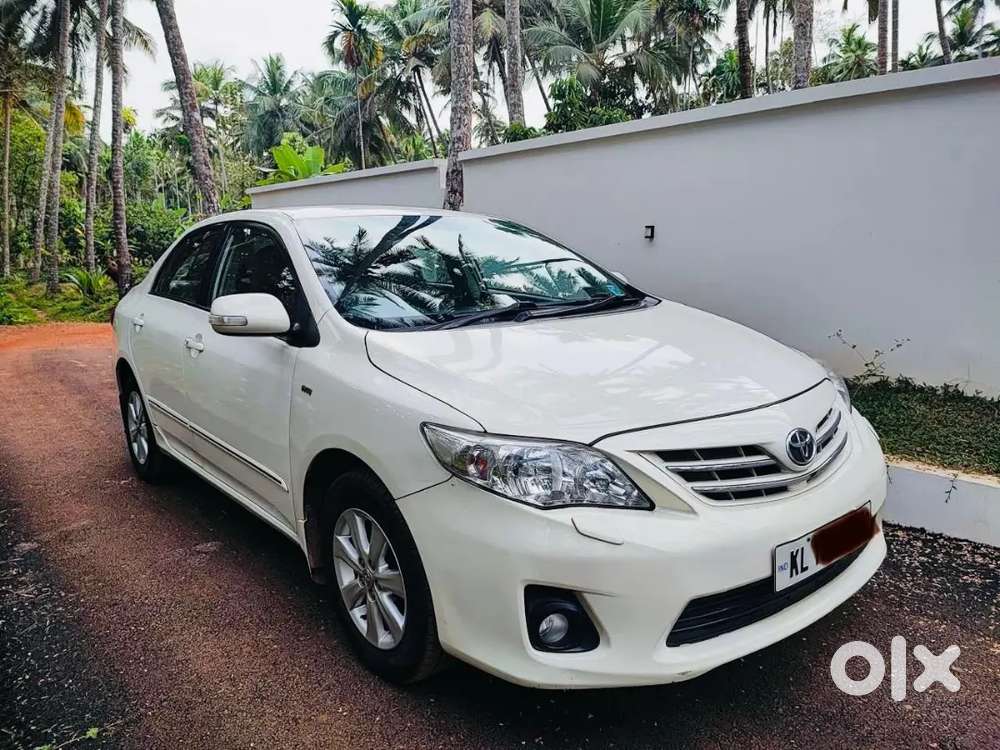Toyota Corolla Altis At 2012 Petrol 83000 Km Driven