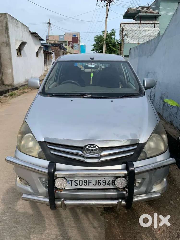 Toyota Innova 2005 Diesel Well Maintained
